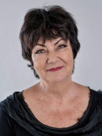Deb Marsh - Real Estate Agent at Marsh Property - CAIRNS
