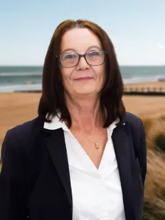 Deb Perry - Real Estate Agent