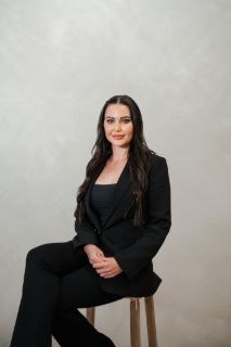 Deborah Bradshaw - Real Estate Agent