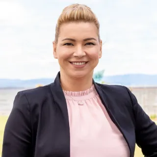Anett Puljiz - Real Estate Agent