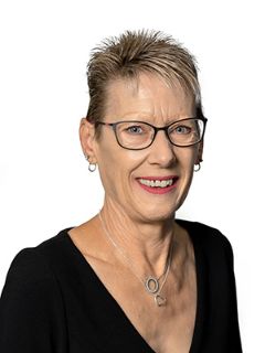 Denise Harvey - Real Estate Agent