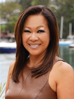 Denise Woo - Real Estate Agent