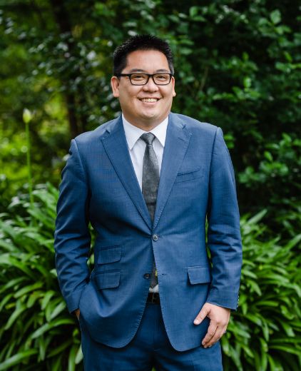 Dennis  Lim - Real Estate Agent at Ray White - Croydon 