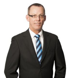 Dennis Peach - Real Estate Agent