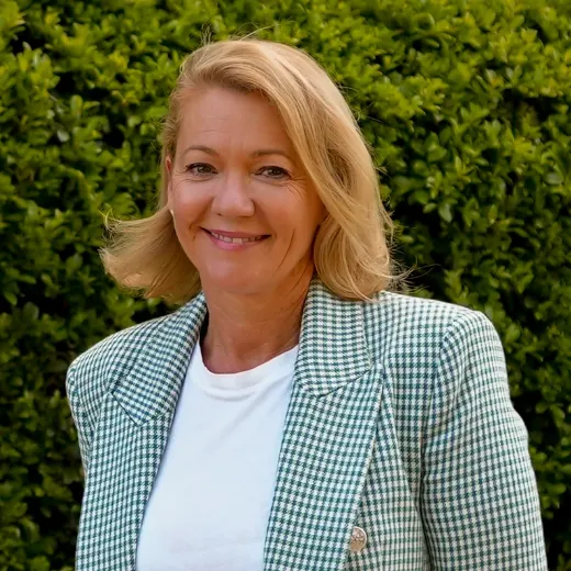 Meaghan Bakker - Real Estate Agent at Ray White - New Farm