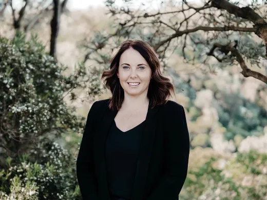 Di  Abrahamson - Real Estate Agent at NIKA Real Estate - WONTHAGGI