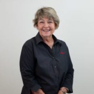 Di Ewen - Real Estate Agent