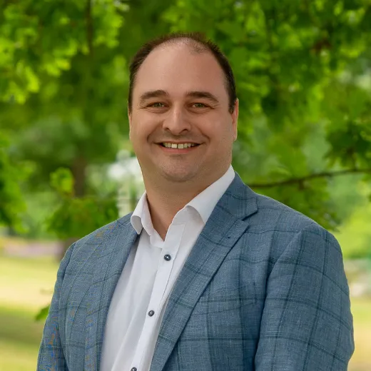 Dimitri Tantanis - Real Estate Agent at McGrath - Blackburn