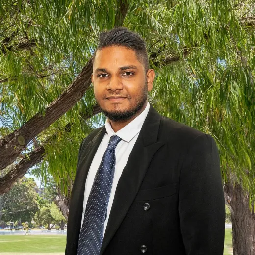 Yaseen Khadaroo - Real Estate Agent at Dixon Real Estate - KINGSFORD