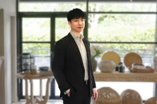 Dominic Huang - Real Estate Agent