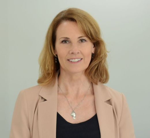 Donna  Ingram - Real Estate Agent at Forde Property