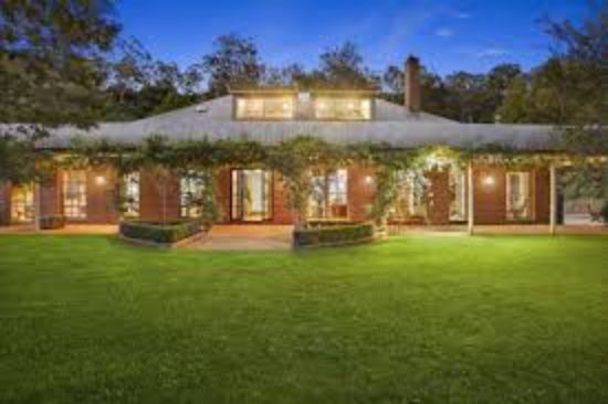 Gilbert + Younan - Dev Sub - Real Estate Agency