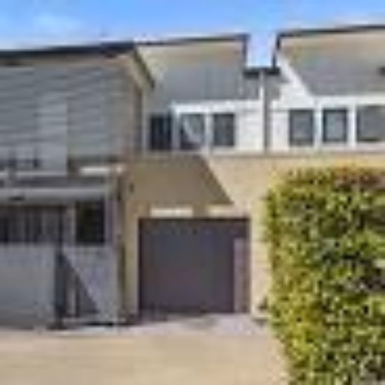 RE/MAX - Masters - Real Estate Agency