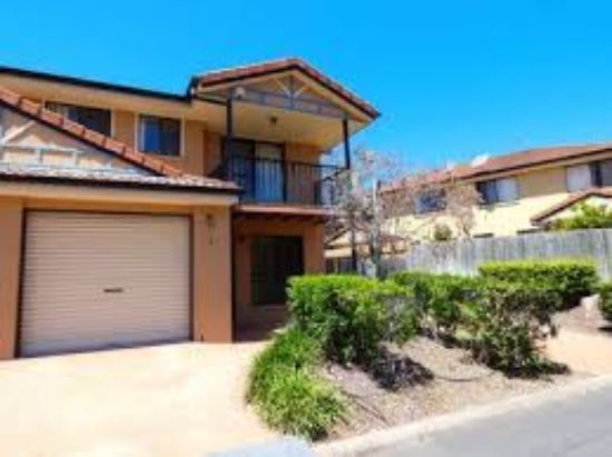 Signature Realty - ROBINA - Real Estate Agency