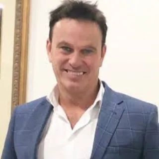Steve Thomas - Real Estate Agent