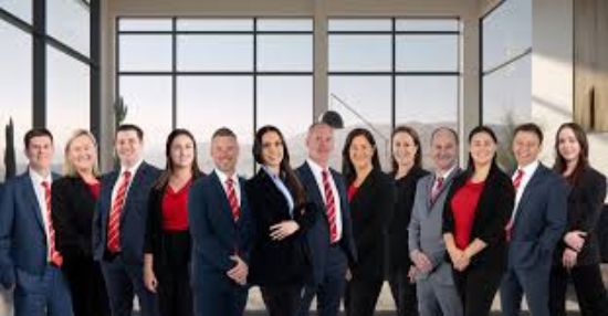 Richardson & Wrench - Point Clare - Real Estate Agency