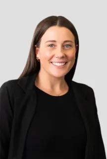 Sophie Marsh - Real Estate Agent