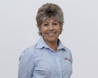 Yasmin Keller - Real Estate Agent