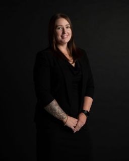 Alana  Leonard - Real Estate Agent