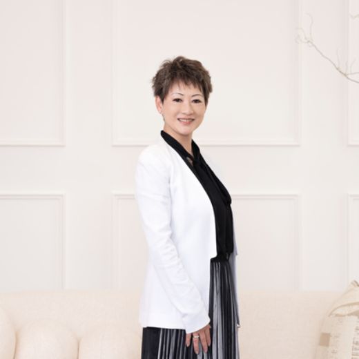 Winnie Cheng - Real Estate Agent at Raine&Horne - Lindfield