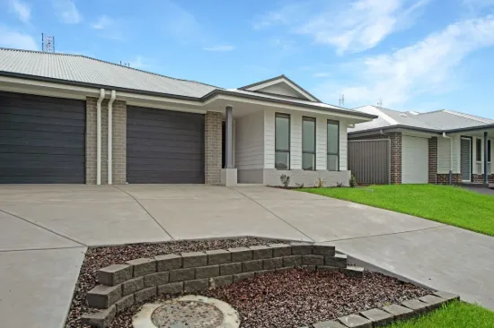 1/10 Thurlstone Street, Farley, NSW 2320
