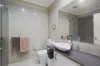 1/107 Bayview Street, Runaway Bay, Qld 4216-Image