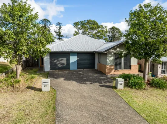 1 & 2/36 Mariette Street, Harristown, Qld 4350