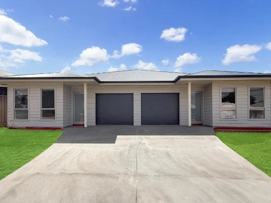 1 & 2/42 Gibson Street, Boorooma, NSW 2650
