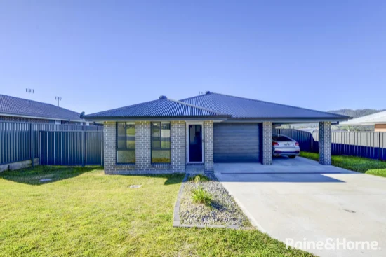 1 &2/6 Cliffdale Place, Kootingal, NSW 2352