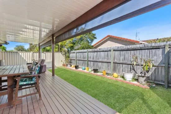 1/20 Annette Court, Labrador, Qld 4215