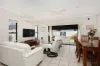 1/281 Bayview Street, Hollywell, Qld 4216-Image