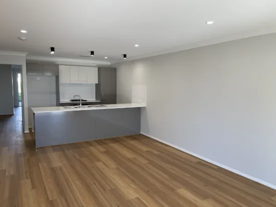 1/3 Amos Road, North Rothbury, NSW 2335-Image