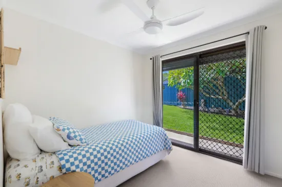 1/3 Vona Place, Labrador, Qld 4215-Image