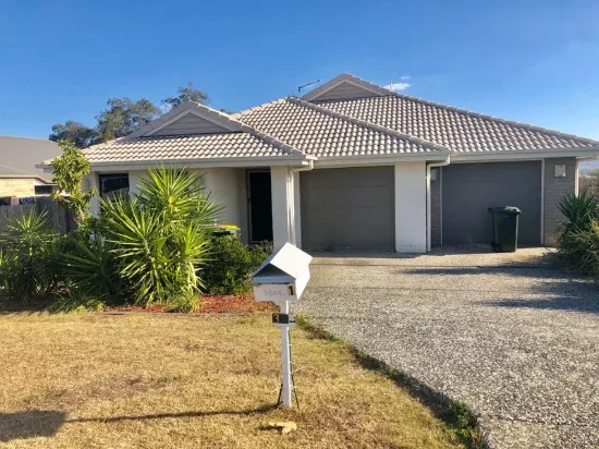 1/30 Phoebe Way, Gleneagle, Qld 4285