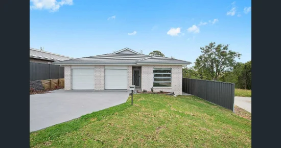 1/33 Bangalay Street, Heddon Greta, NSW 2321