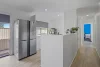 1/37 Alexander Drive, Highland Park, Qld 4211-Image