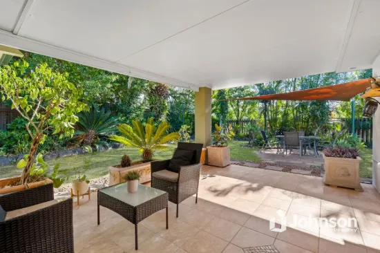 1/3A Joshua Close, Arundel, Qld 4214