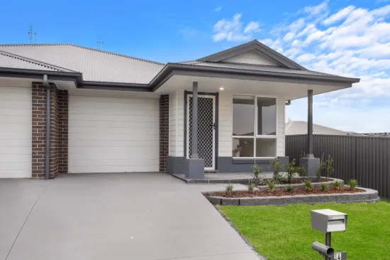 1/4 Millhouse Close, Farley, NSW 2320
