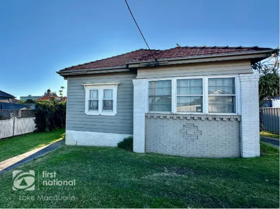 1/4 Section Street, Mayfield, NSW 2304