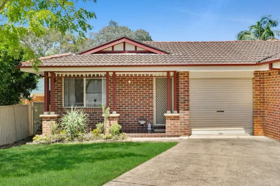 1/4 Tripoli Place, Eagle Vale, NSW 2558