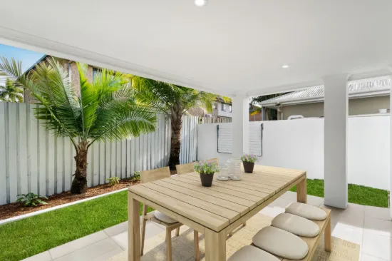 1/46 Compass Drive, Biggera Waters, Qld 4216