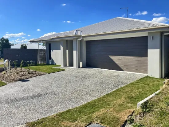 1/5 Wang St, Park Ridge, Qld 4125