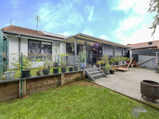 1/6 Botanical Drive, Labrador, Qld 4215