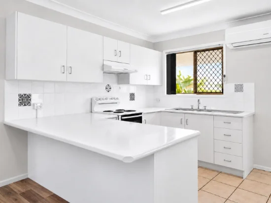 1/6 Toos Close, Cooee Bay, Qld 4703