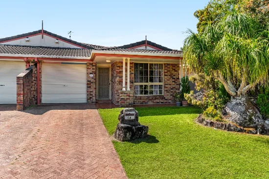 1/61 Osprey Drive, Yamba, NSW 2464
