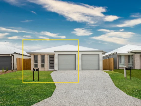 1/8 Stinson Way, Logan Reserve, Qld 4133