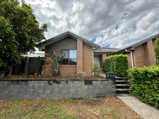 1/80 Lamington Dr, Redbank Plains, Qld 4301