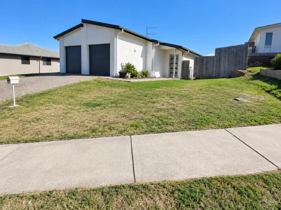 1/81 Brentwood Drive, Bundamba, Qld 4304