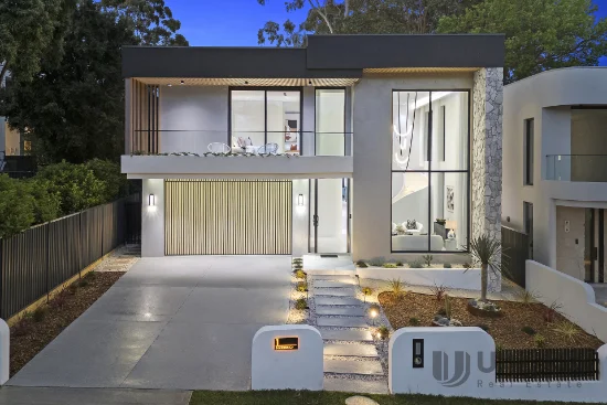 1 Jackson Crescent, Denistone East, NSW 2112