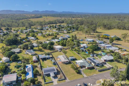 10 Kent Street, Bororen, Qld 4678